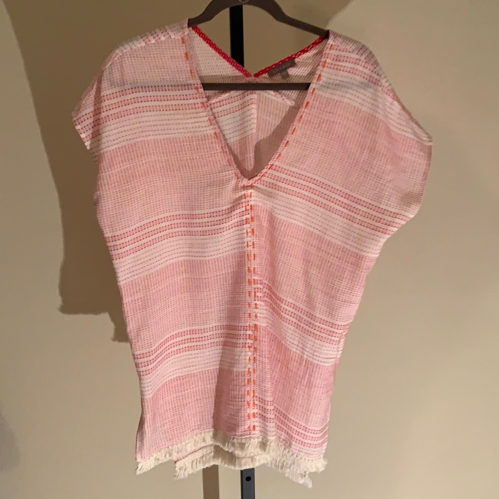 Cute fun summer top size P/S